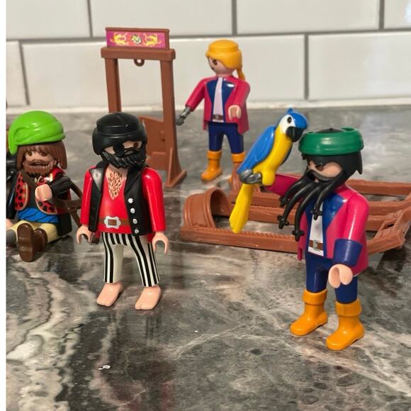 PLAYMOBIL Set of Pirates Catapult Parrot Collectibles Toy Action Figures - Picture 6 of 8
